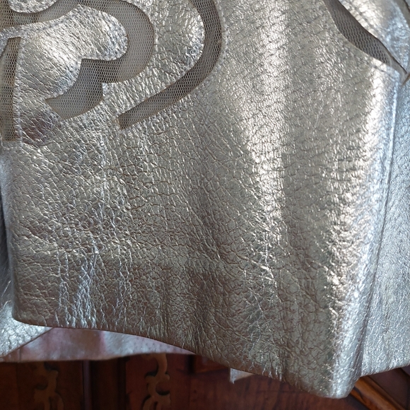 Chico's Siver cut out vegan leather blazer - Picture 5 of 8